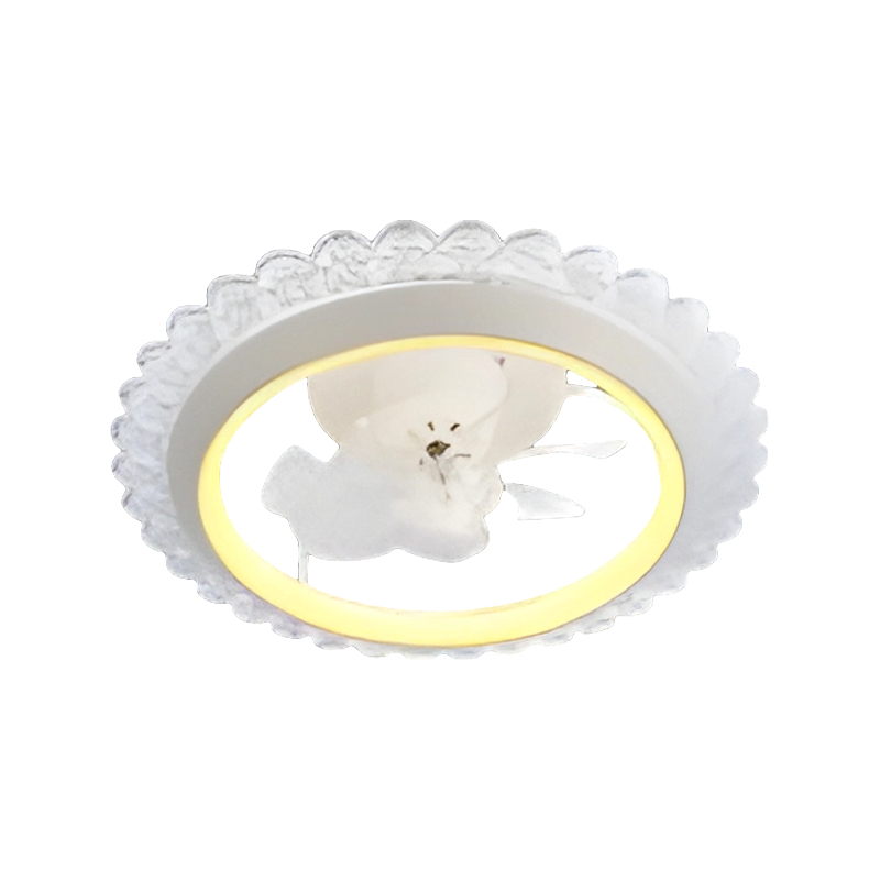 Oszcilláló mennyezeti ventilátor hálószoba fénnyel